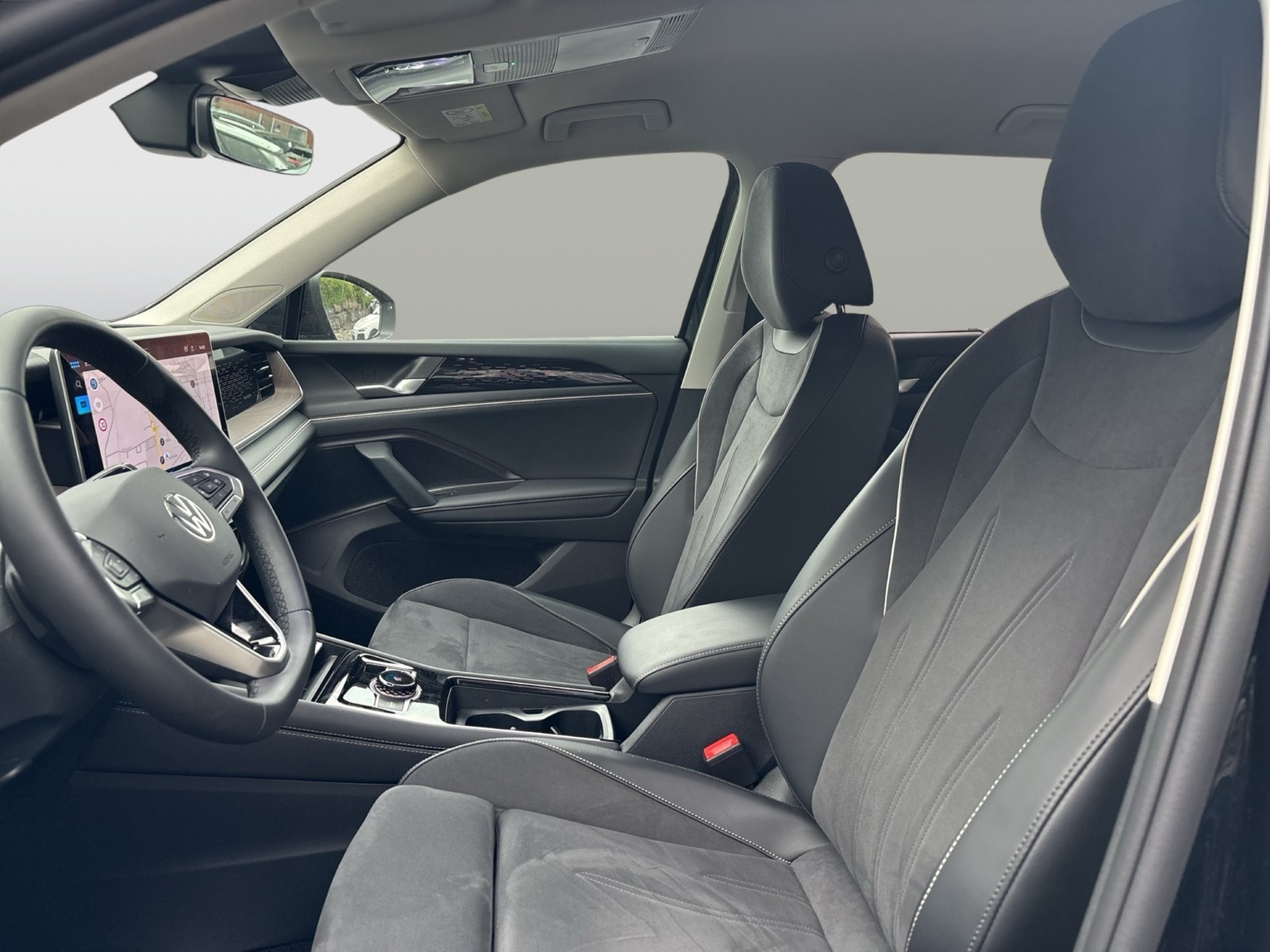 Volkswagen Tayron 1.5 HYBRID ELEGANCE 360°CAM ACC LM18 NAVI