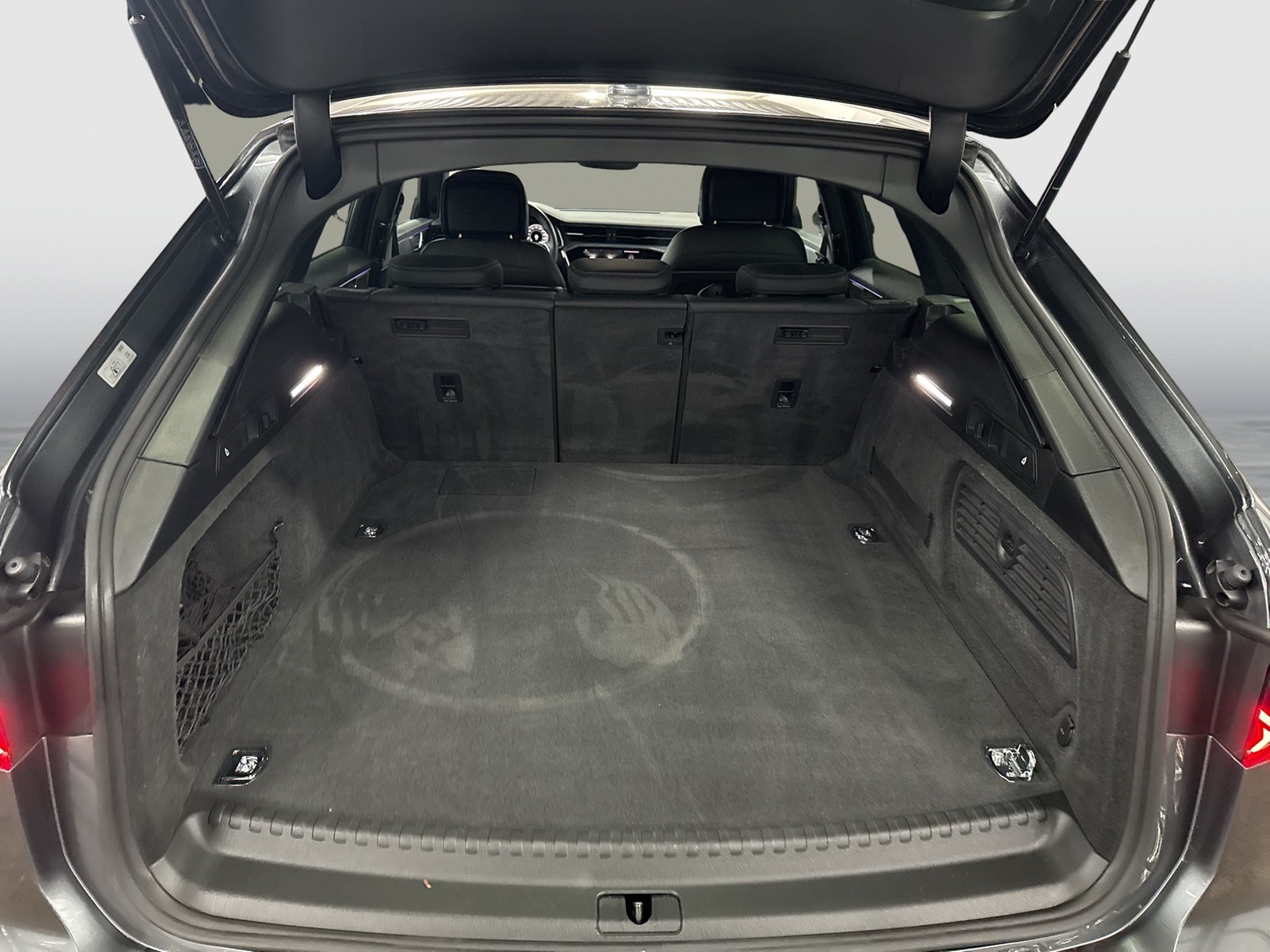 Audi A6 Avant 55 Q. HYBRID S LINE B&O KAMERA ALU20"