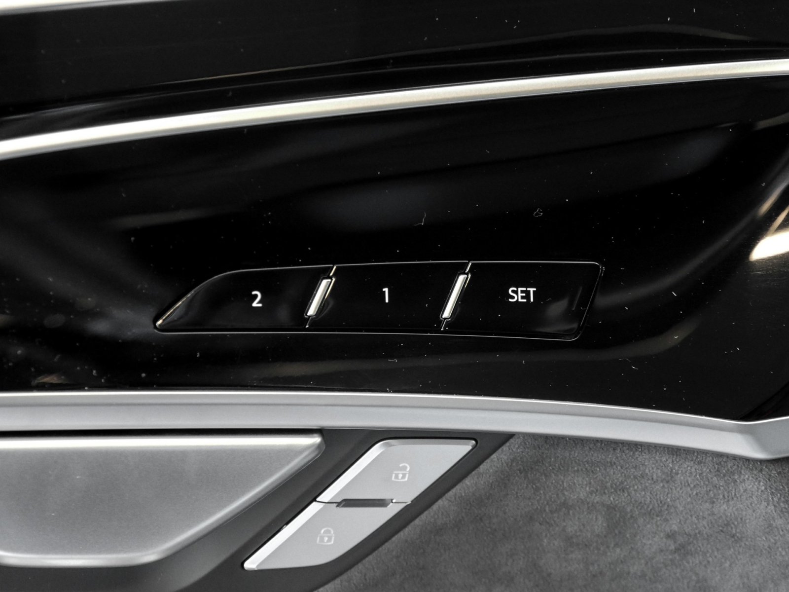 Audi A8 60 TFSI e quattro tiptronic S line Massage+Belüftung+Individualkontursitz+