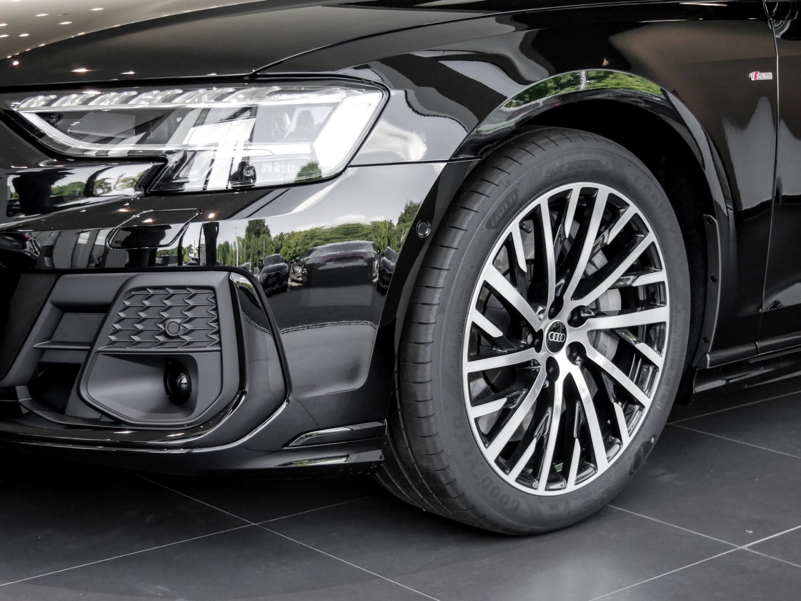 Audi A8 60 TFSI e quattro tiptronic S line Massage+Belüftung+Individualkontursitz+