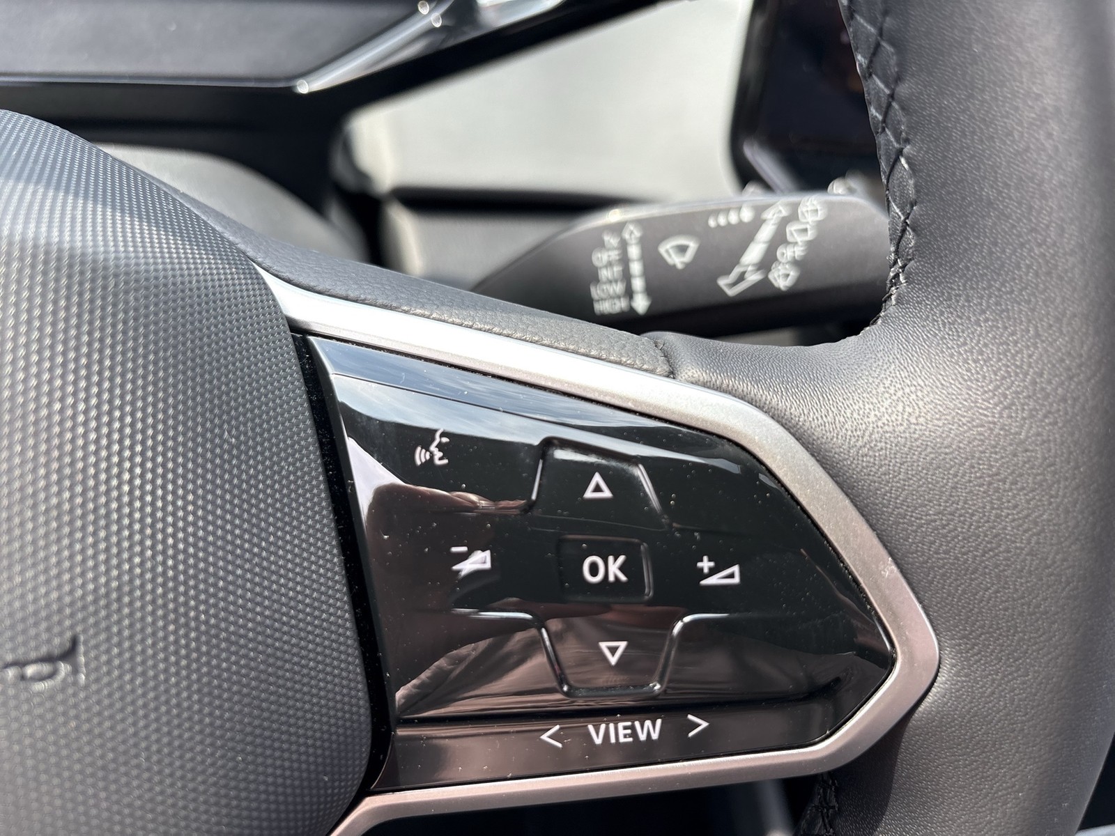Volkswagen ID.3 Pro MOVE CAM ACC LM19 NAVI CARPLAY SITZHEIZ
