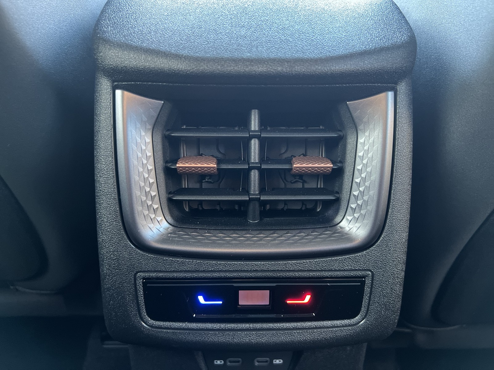 Cupra Terramar 1.5 HYBRID VZ SENNHEISER 360°CAM LM20