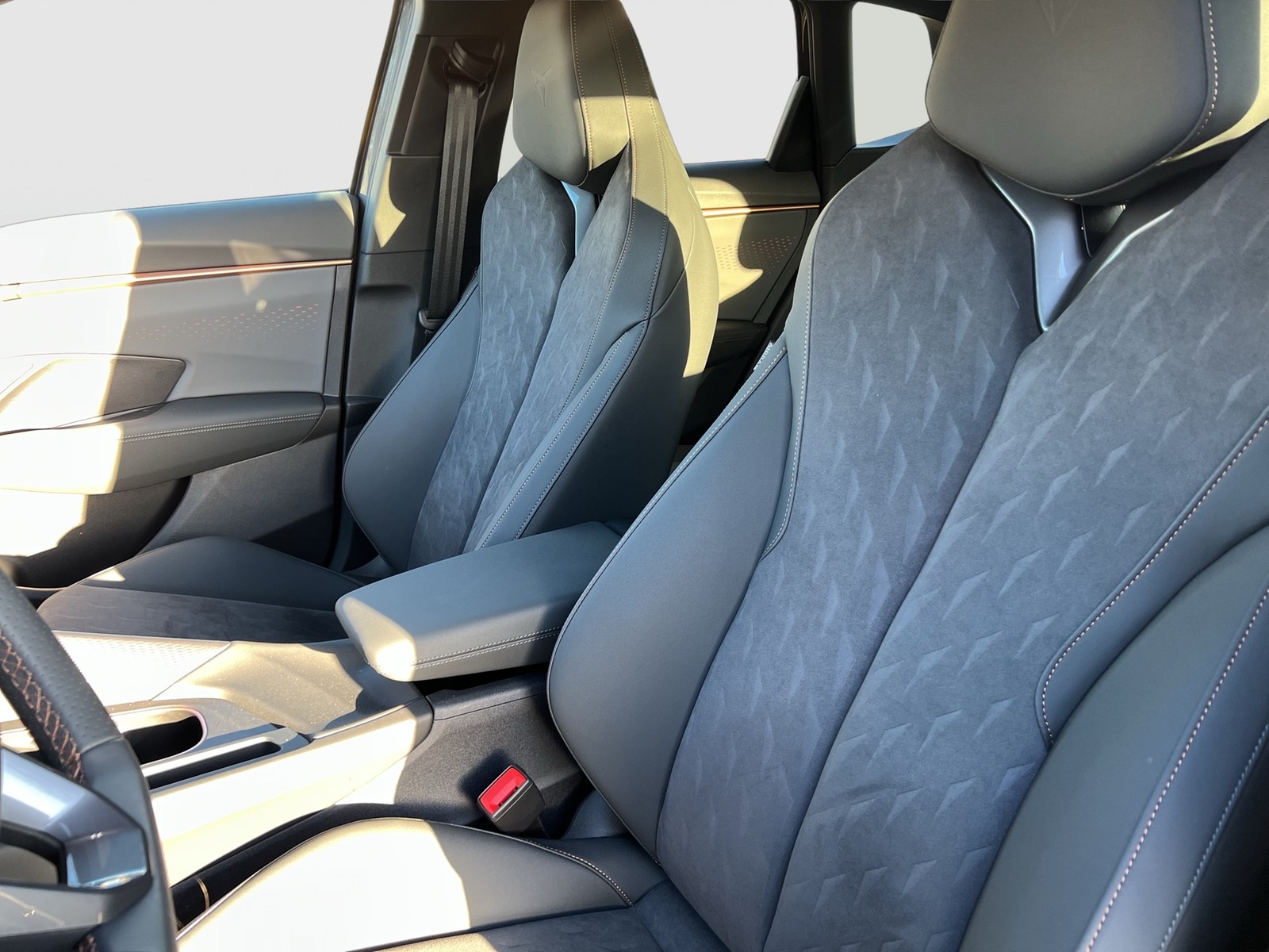 Cupra Terramar 1.5 HYBRID VZ SENNHEISER 360°CAM LM20