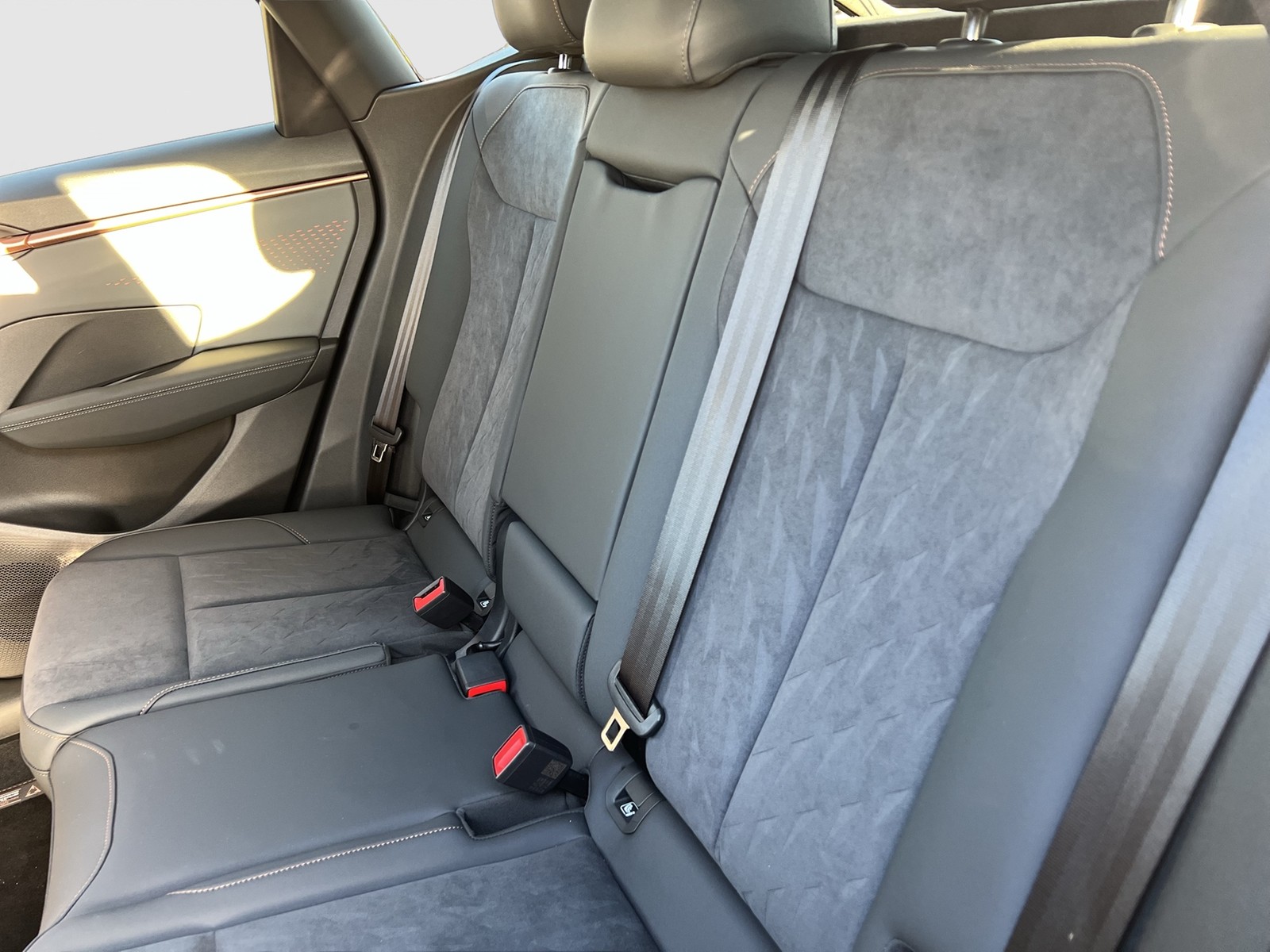 Cupra Terramar 1.5 HYBRID VZ SENNHEISER 360°CAM LM20