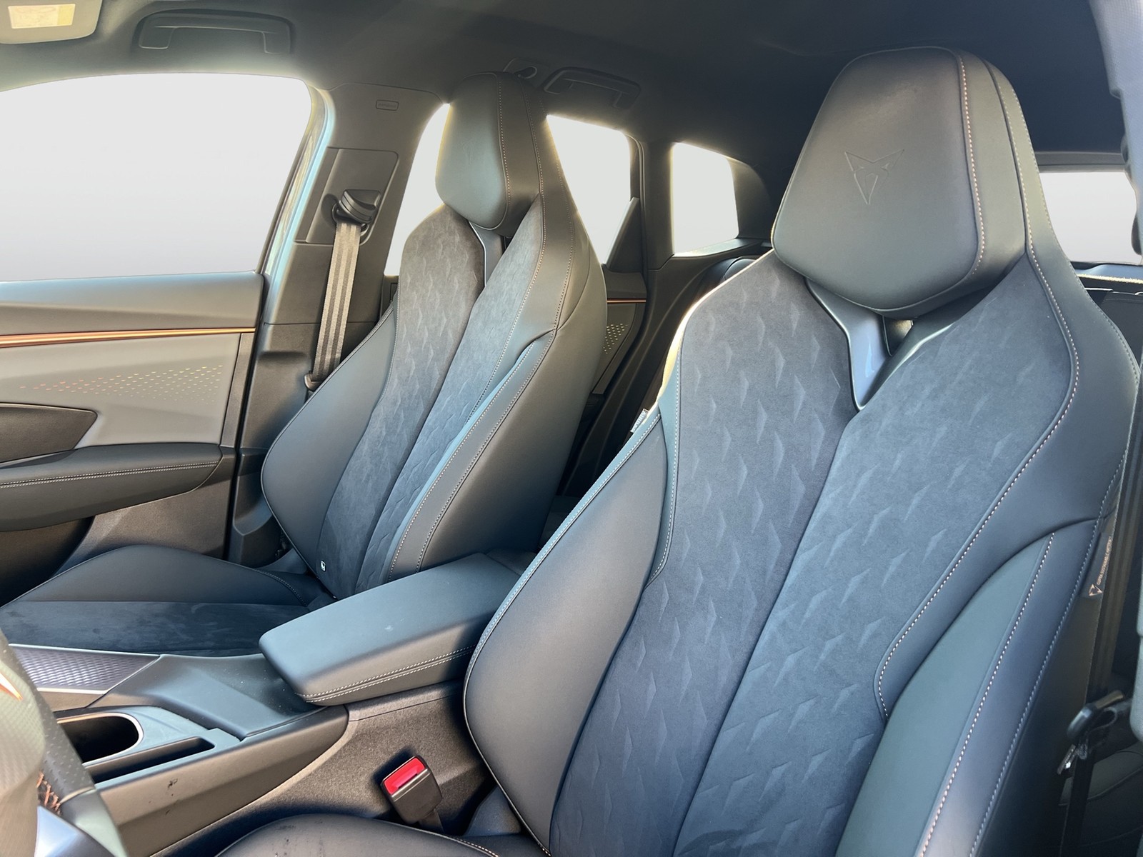 Cupra Terramar 1.5 HYBRID VZ SENNHEISER 360°CAM LM20