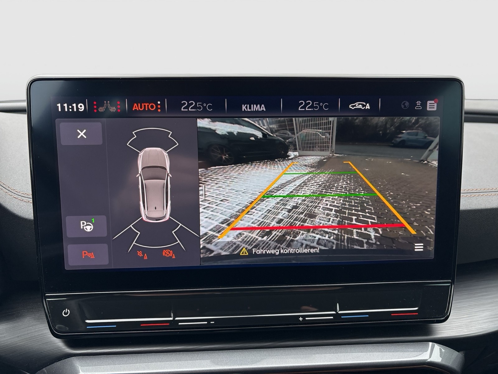 Cupra Formentor 1.4 HYBRID VZ PANO CAM LM19 E-KLAPPE