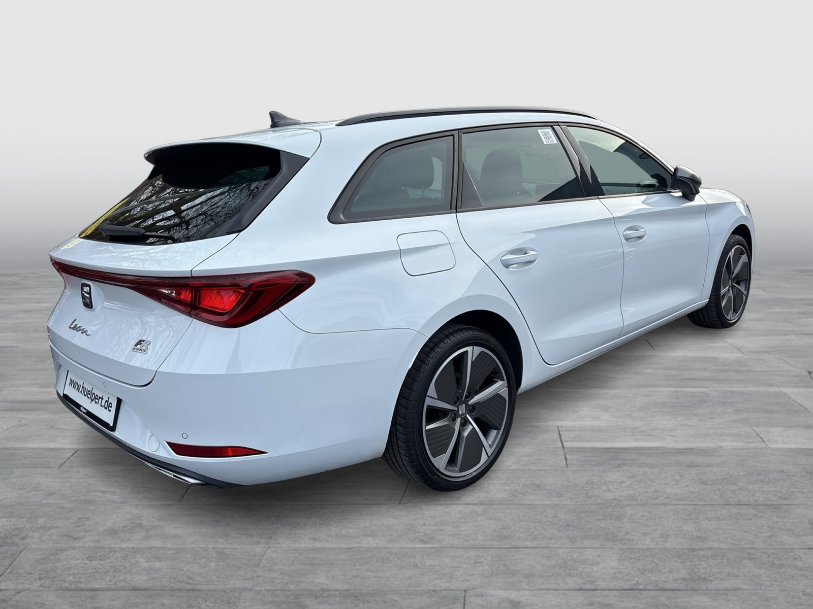 Seat Leon ST 1.4 HYBRID FR ACC LM18 NAVI CARPLAY