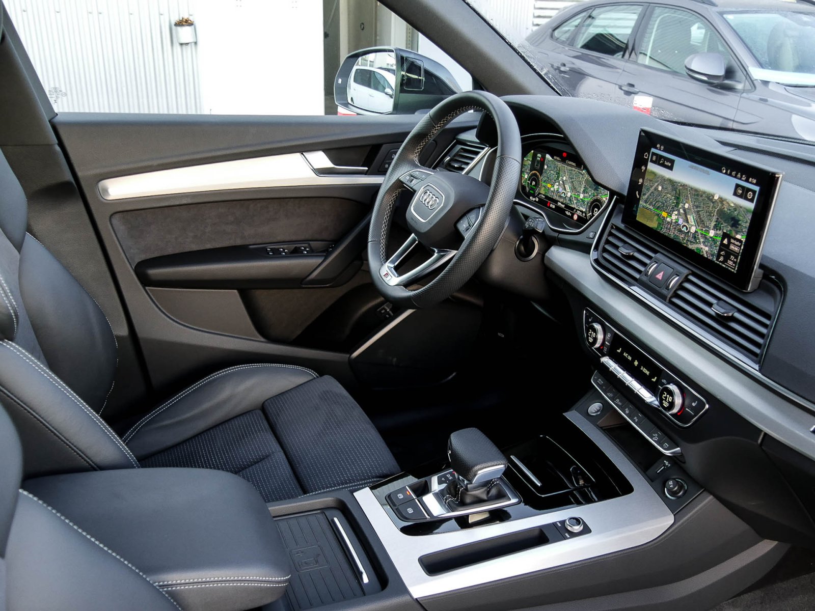Audi Q5 Sportback 55 quattro HYBRID S LINE AHK LM20