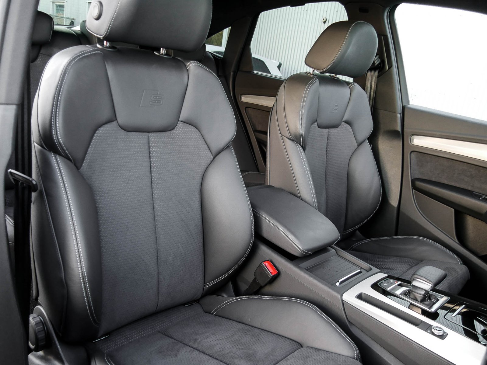 Audi Q5 Sportback 55 quattro HYBRID S LINE AHK LM20