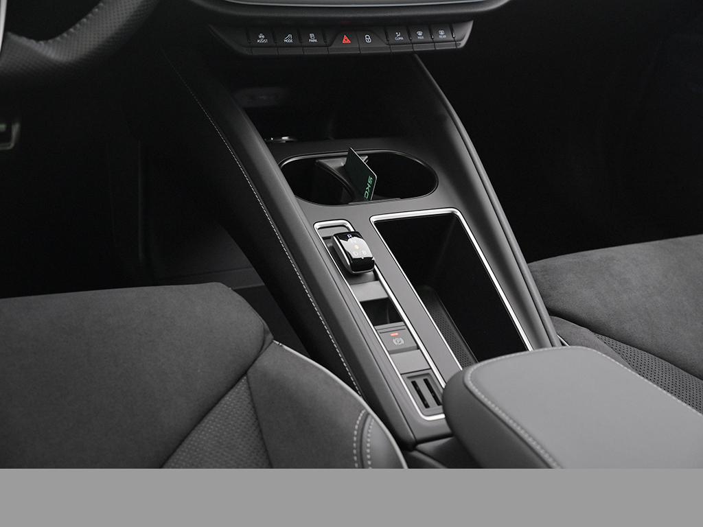 Skoda Enyaq 85 SPORTLINE AHK PANO MATRIXLED HEADUP
