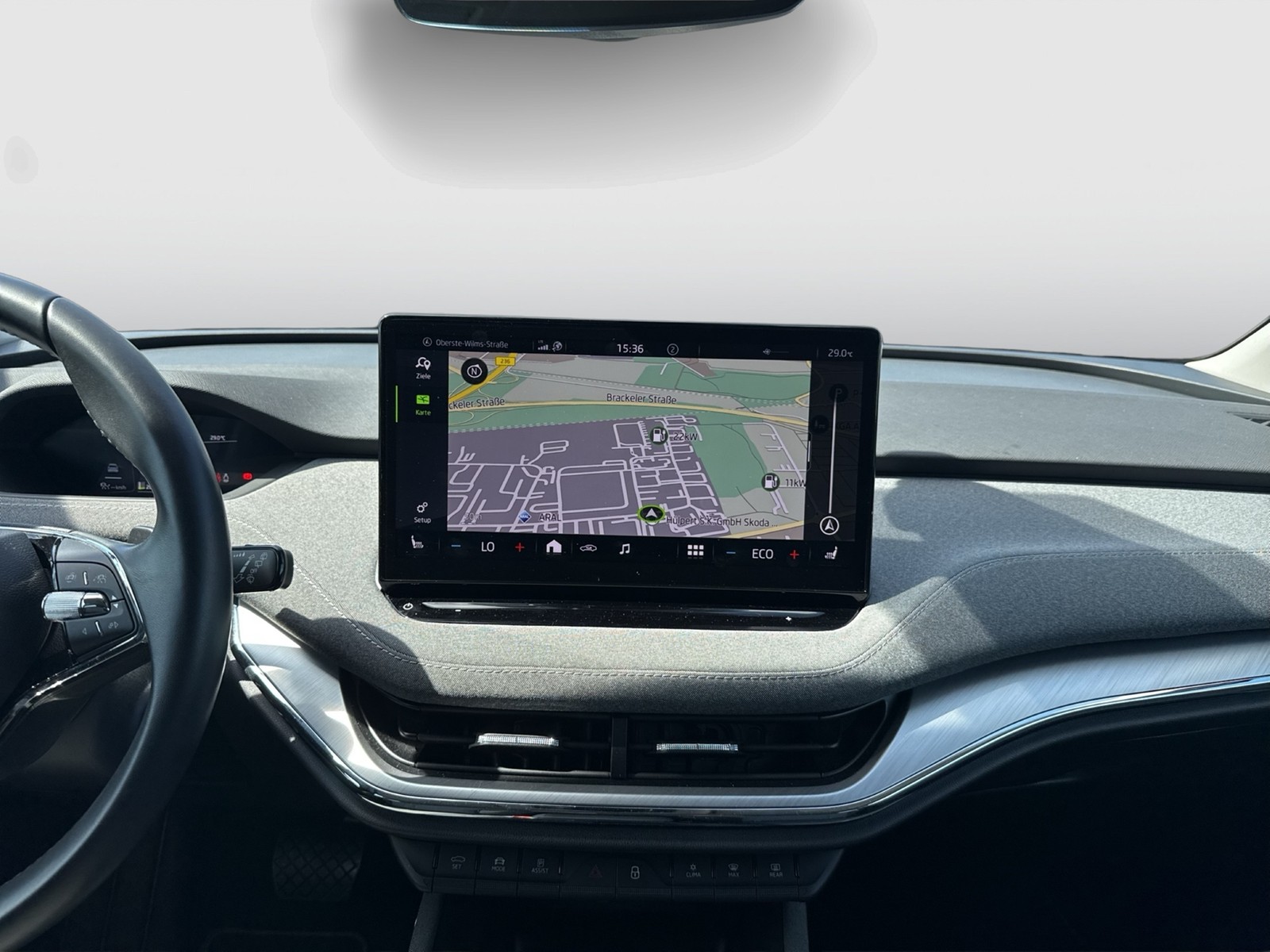 Skoda Enyaq 80x LOFT 4X4 WÄRMEPUMPE CAM ACC LM19 NAVI