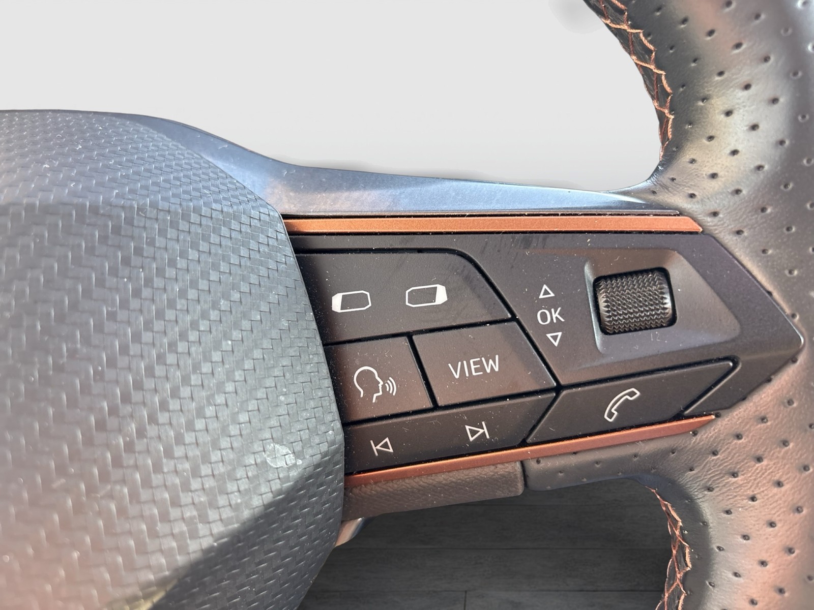 Cupra Formentor 1.5 KAMERA ACC ALU18 eKLAPPE CARPLAY