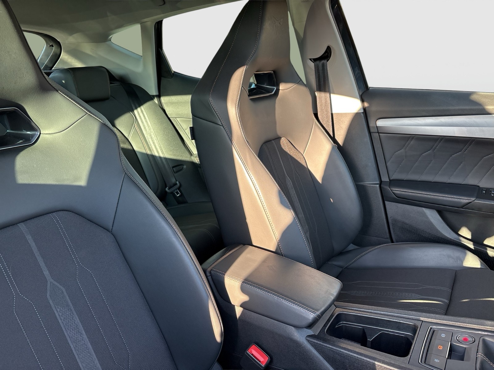 Cupra Formentor 1.5 KAMERA ACC ALU18 eKLAPPE CARPLAY