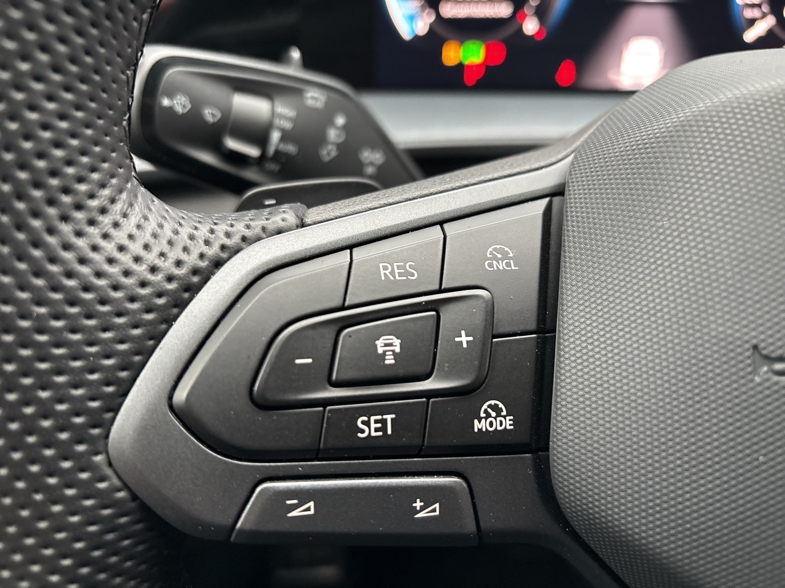 Volkswagen Tayron 2.0 R-LINE HARMAN KARDON PANO AHK 360°CAM