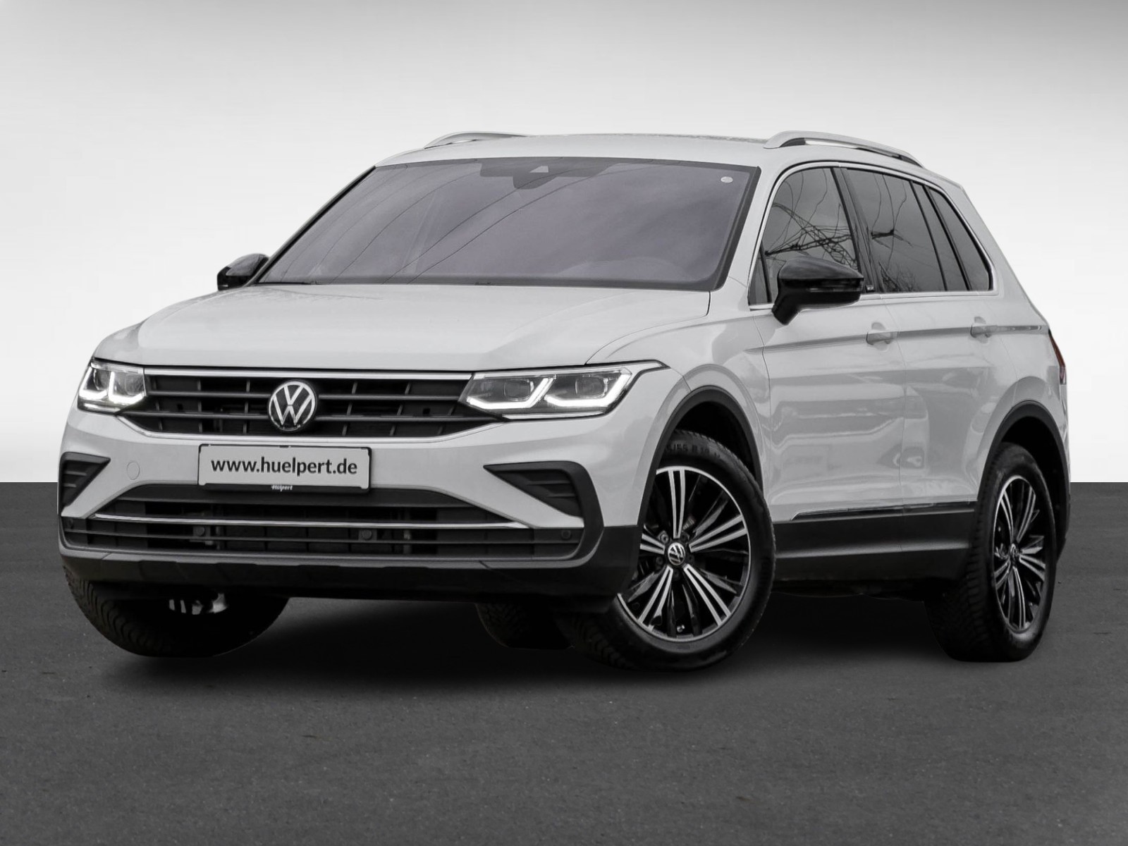 Volkswagen Tiguan 2.0 MOVE AHK CAM ACC LM18 NAVI SITZHEIZUNG