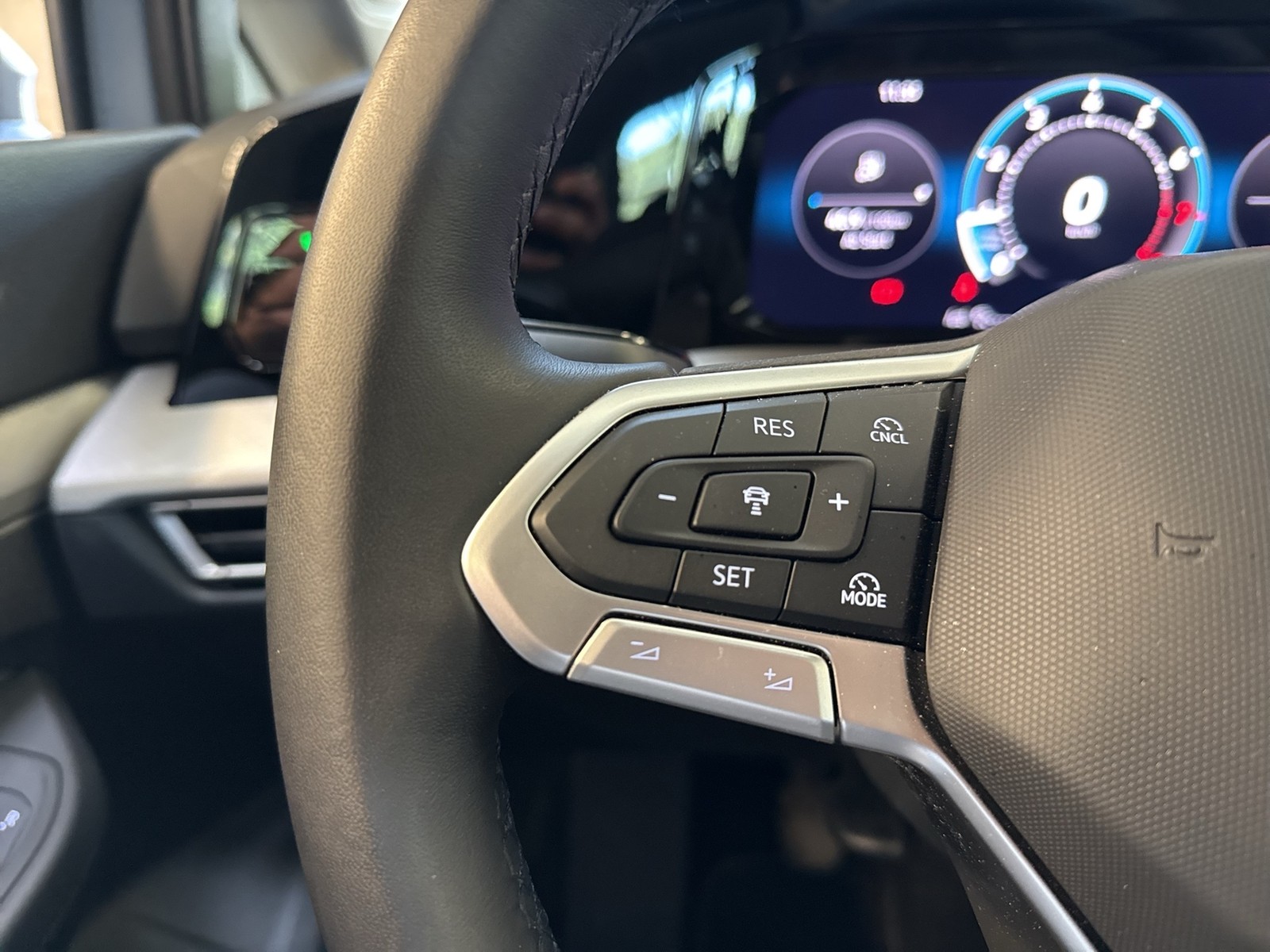 Volkswagen Golf Variant VIII 1.5 LIFE ACC NAVI CARPLAY ALU