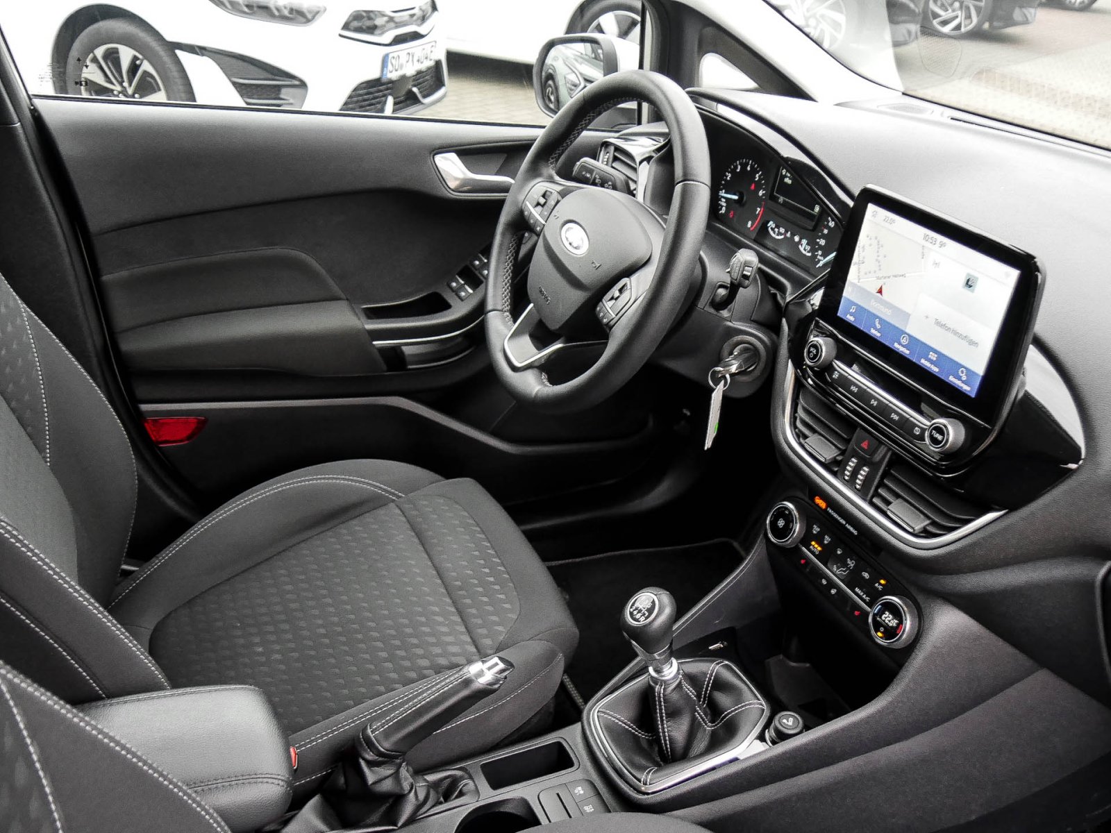 Ford Fiesta 1.0 TITANIUM NAVI ALU SITZHEIZ. TEMPOMAT