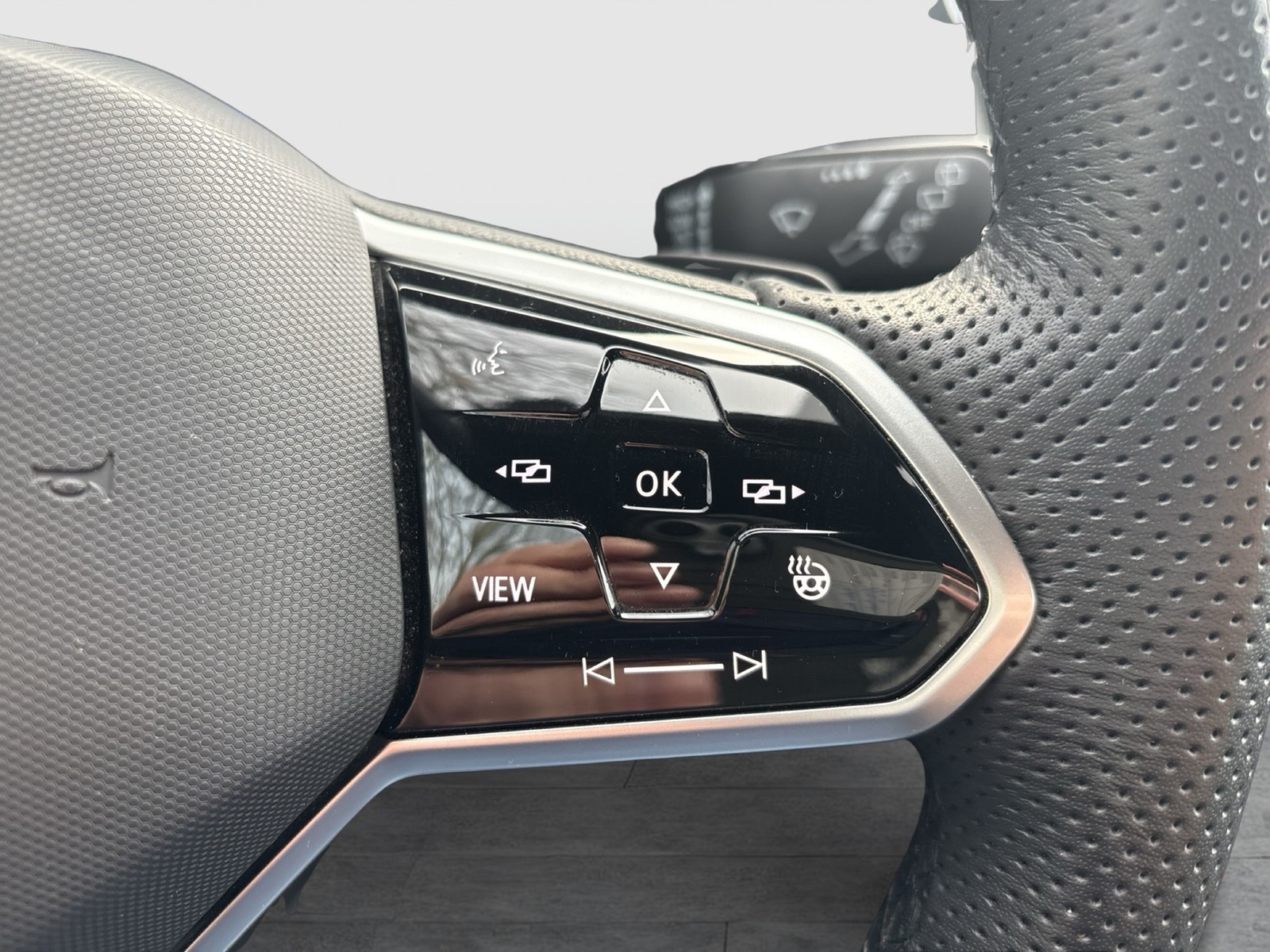 Volkswagen Tiguan Allspace 2.0 R-LINE 4X4 STANDHZ. AHK CAM