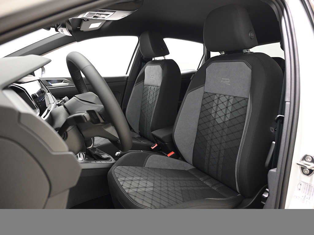 Volkswagen Taigo 1.0 R-LINE DSG