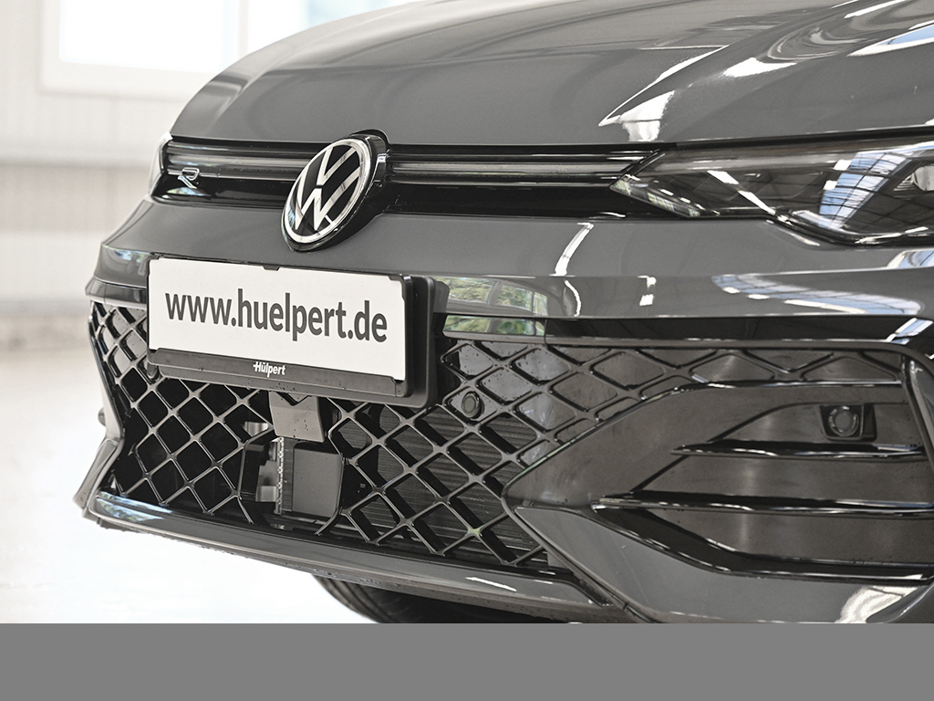 Volkswagen Golf 1.5 R-LINE DSG BLACKSTYLE PANO LM18