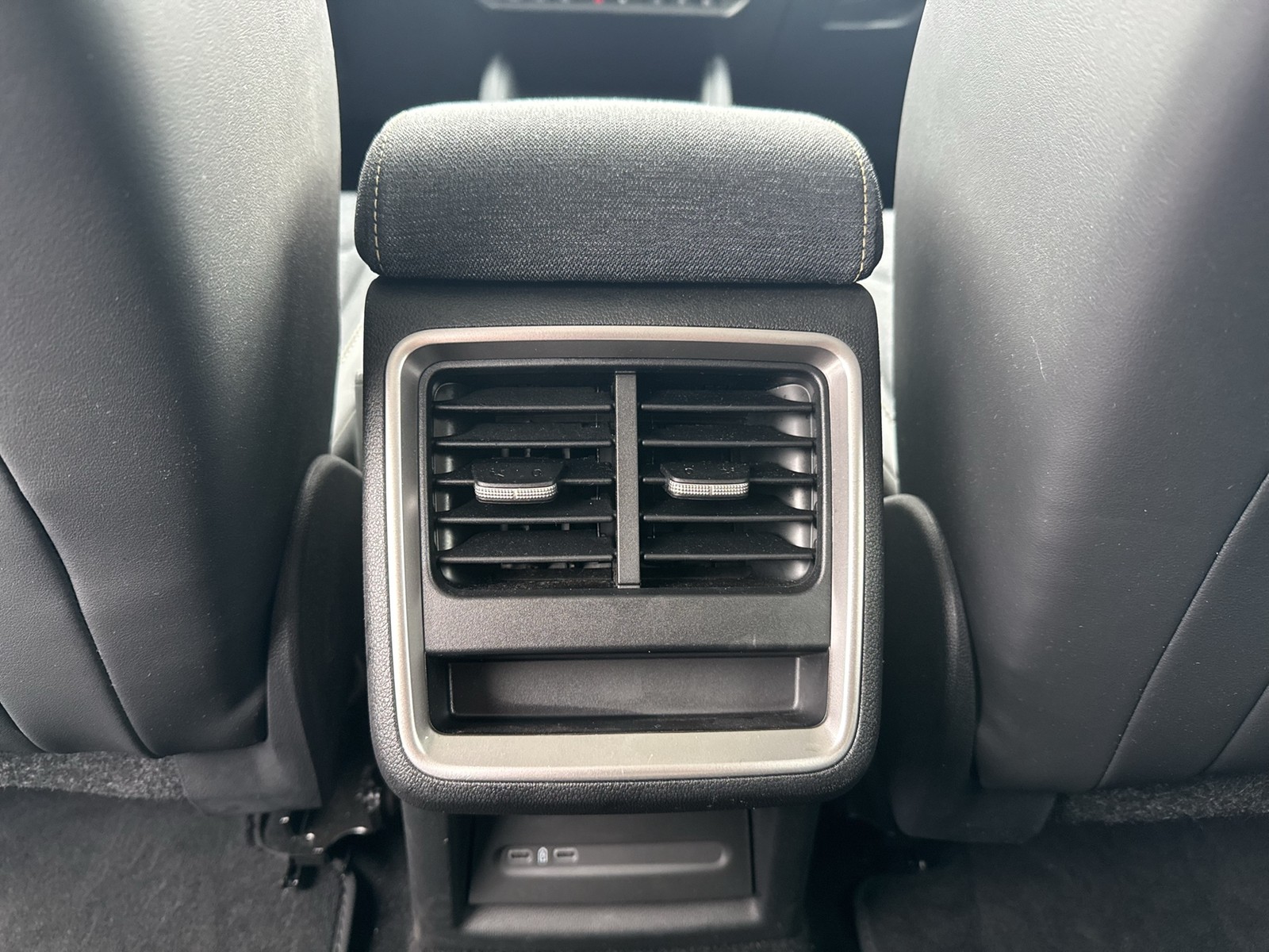 Skoda Elroq 85 LOFT WÄRMEPUMPE AHK CAM ACC LM19 NAVI