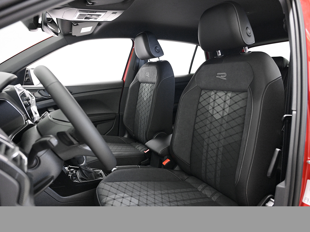 Volkswagen T-Cross 1.0 R-LINE DSG BLACKSTYLE NAVI KEYLESS