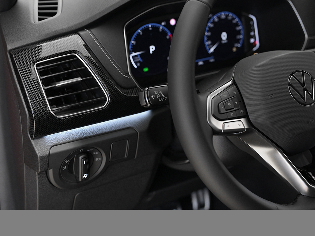 Volkswagen T-Cross 1.0 R-LINE DSG BLACKSTYLE NAVI KEYLESS