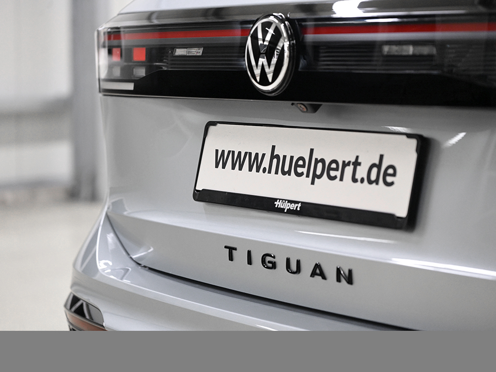 Volkswagen Tiguan 2.0 R-LINE DSG 4X4 PANO AHK MATRIXLED