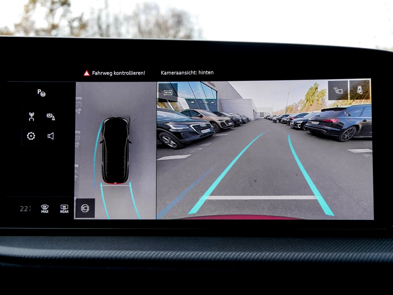 Audi Q5 Sportback TDI quattro S tronic S Line AHK+Pano+TechPro+Sonnenschutzverglasung+Ambiente+Luftfederfahrwerk