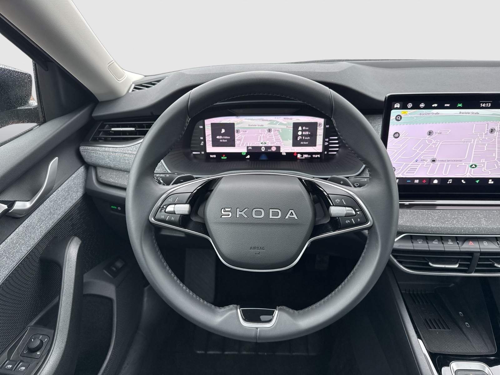 Skoda Octavia Combi 1.5 e-TEC SELECTION PANO 360°CAM