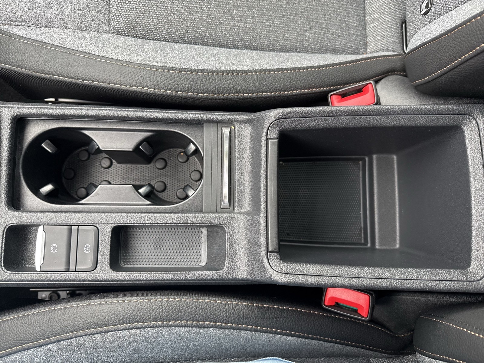 Skoda Octavia Combi 1.5 e-TEC SELECTION PANO 360°CAM