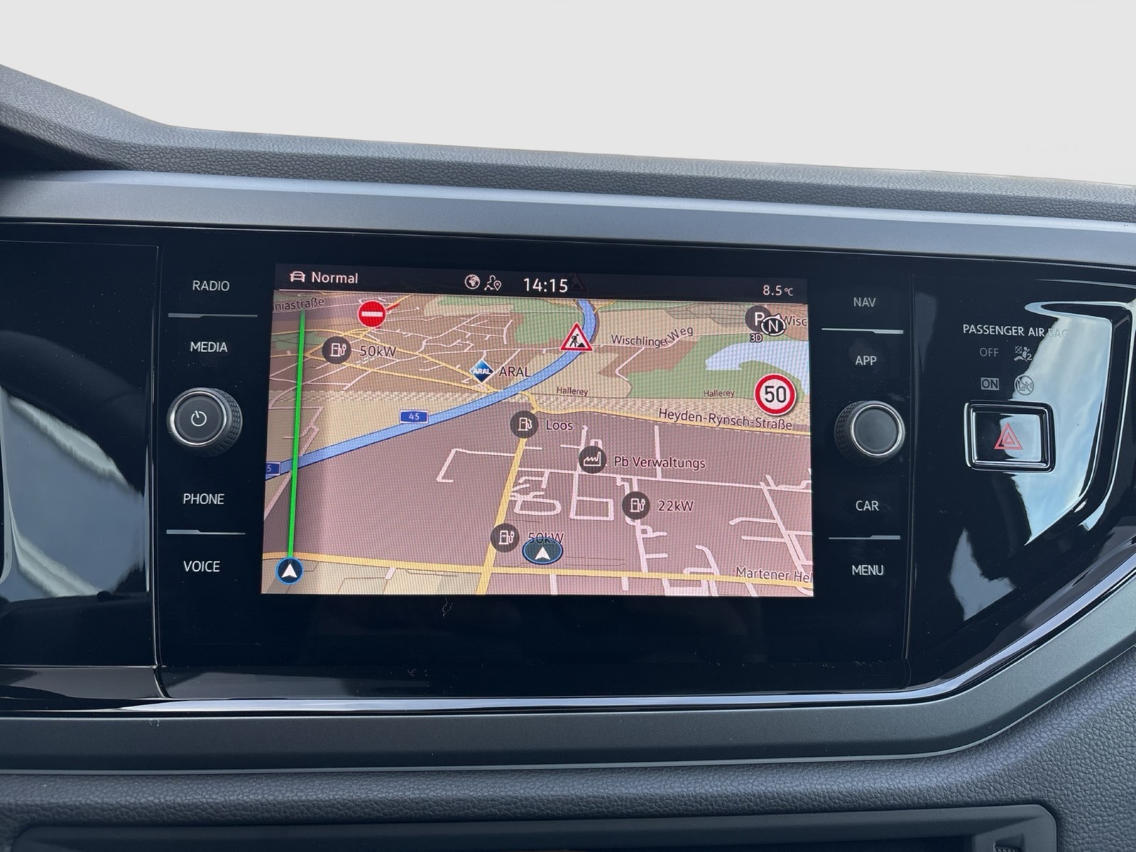 Volkswagen Polo 1.0 R-LINE DSG PANO NAVI SPORTPAKET