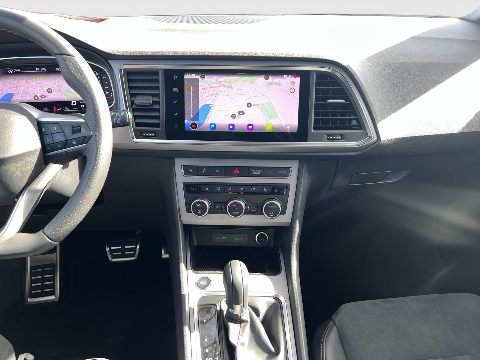Seat Ateca 1.5 FR CAM ACC LM19 NAVI CARPLAY SITZHEIZ.