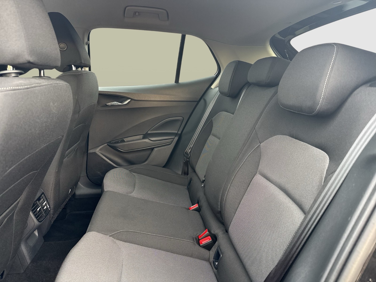 Skoda Fabia 1.0 TOUR CAM AHK-VORBEREITUNG NAVI SITZHZ.