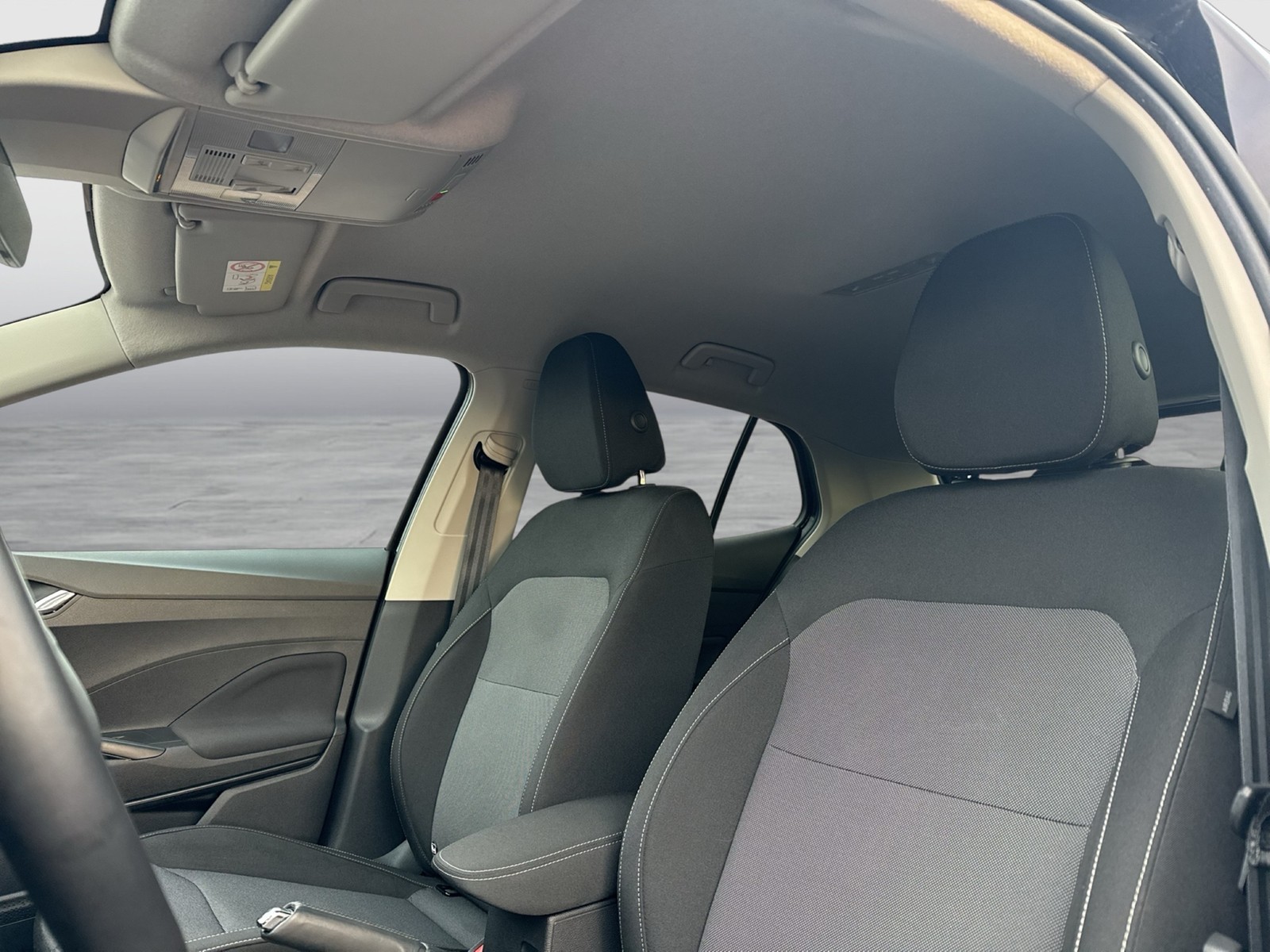 Skoda Fabia 1.0 TOUR CAM AHK-VORBEREITUNG NAVI SITZHZ.