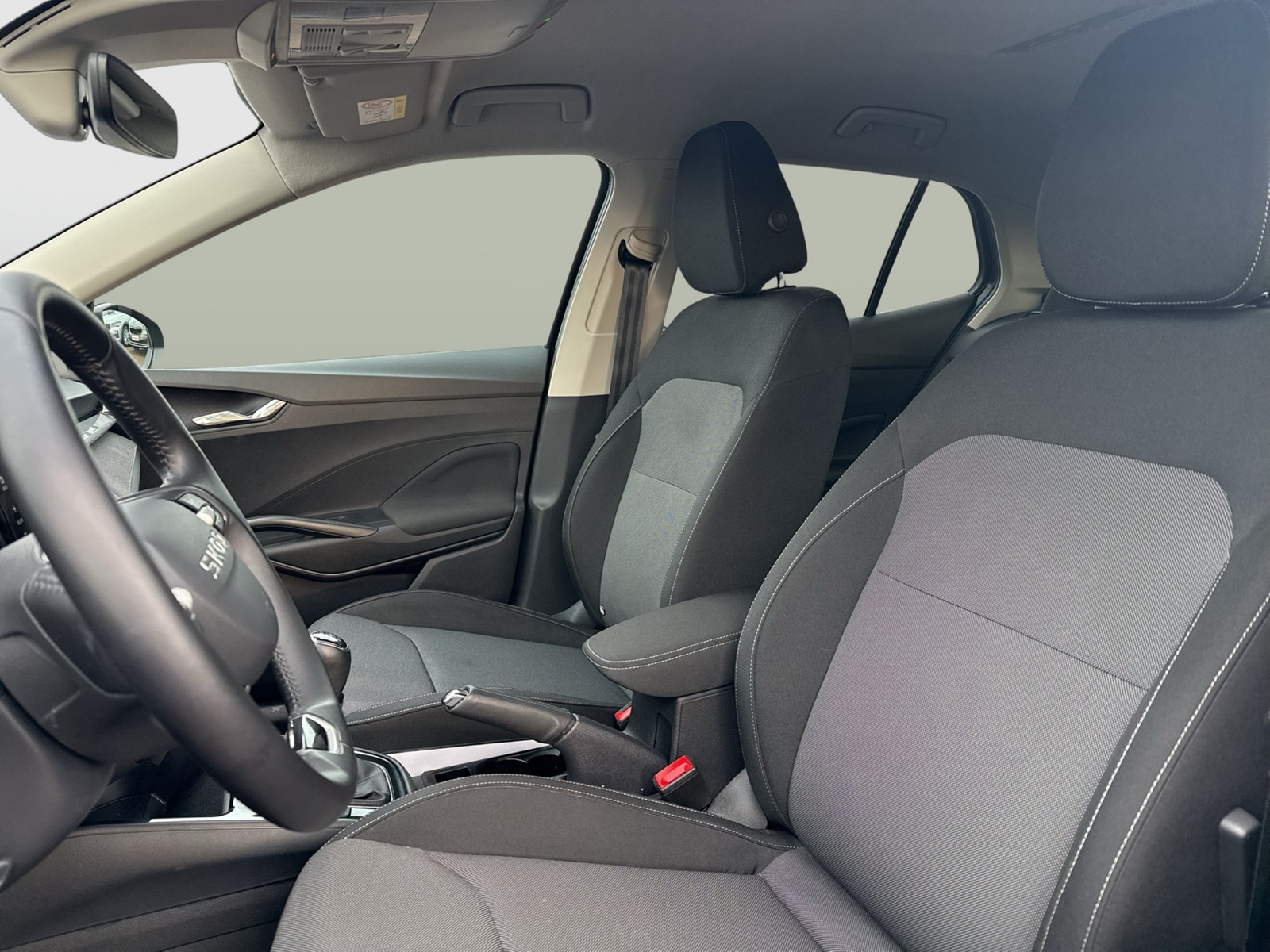 Skoda Fabia 1.0 TOUR CAM AHK-VORBEREITUNG NAVI SITZHZ.