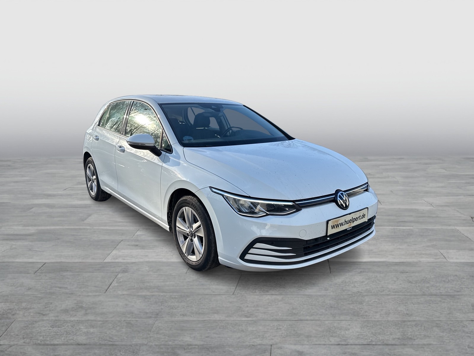 Volkswagen Golf VIII 2.0 LIFE ACC CARPLAY ALU SITZHEIZUNG