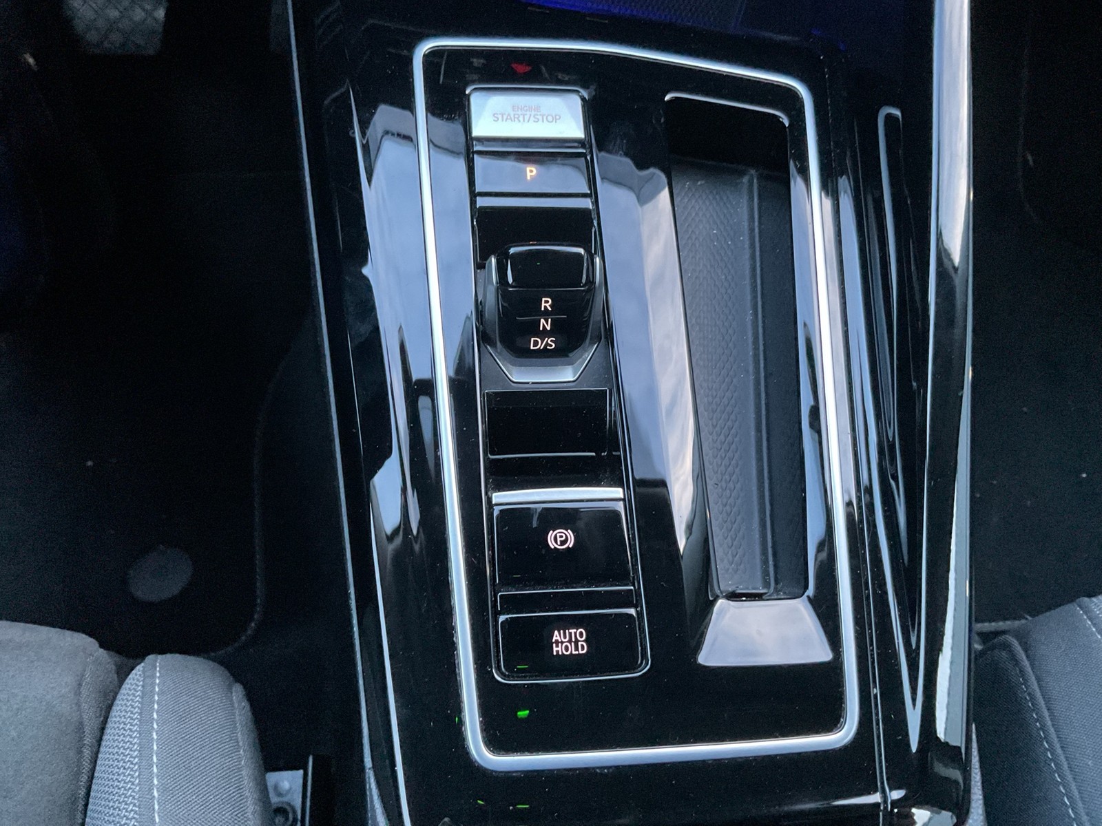 Volkswagen Golf VIII 1.4 HYBRID STYLE CAM ACC MATRIX NAVI