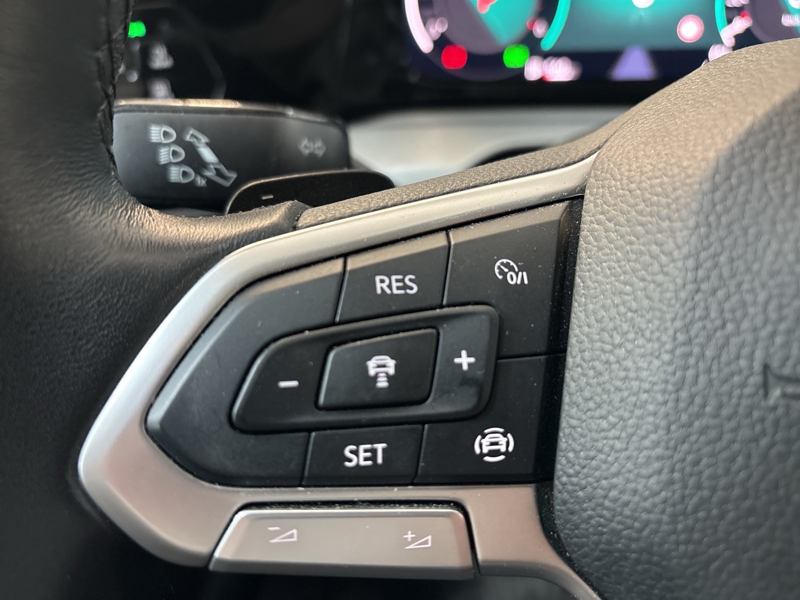 Volkswagen Golf Variant VIII 2.0 LIFE ACC NAVI CARPLAY ALU