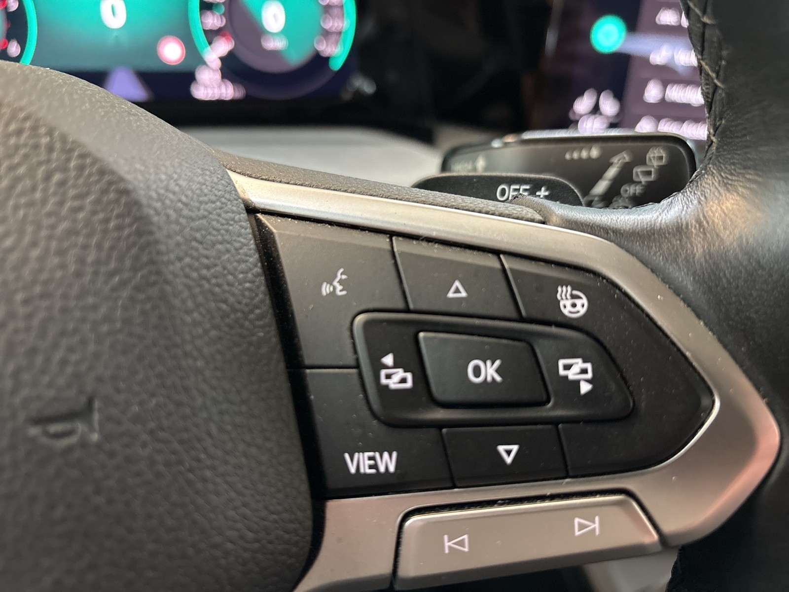 Volkswagen Golf Variant VIII 2.0 LIFE ACC NAVI CARPLAY ALU