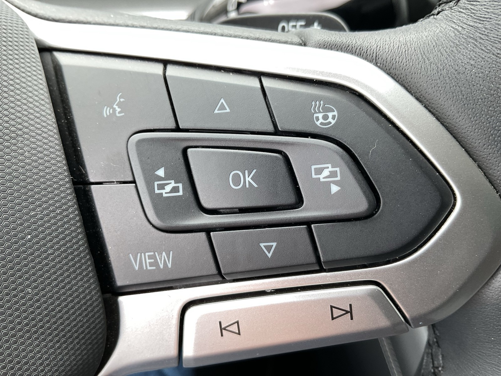 Volkswagen Tayron 1.5 HYBRID LIFE AHK CAM ACC LM18 LED+ NAVI