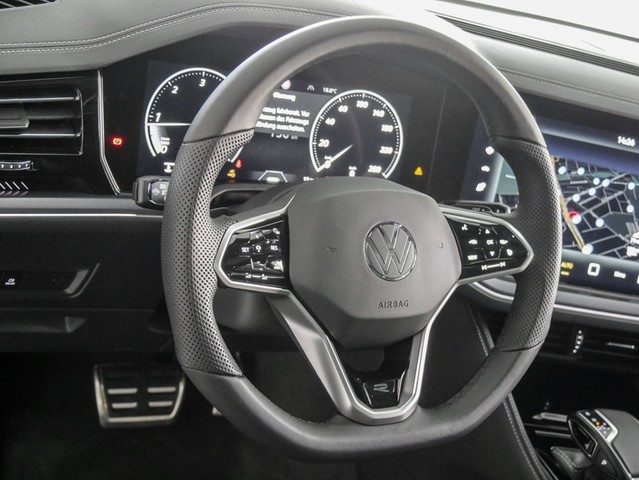 Volkswagen Touareg V6 R-LINE BLACK STYLE PANO STANDHZ. LM22