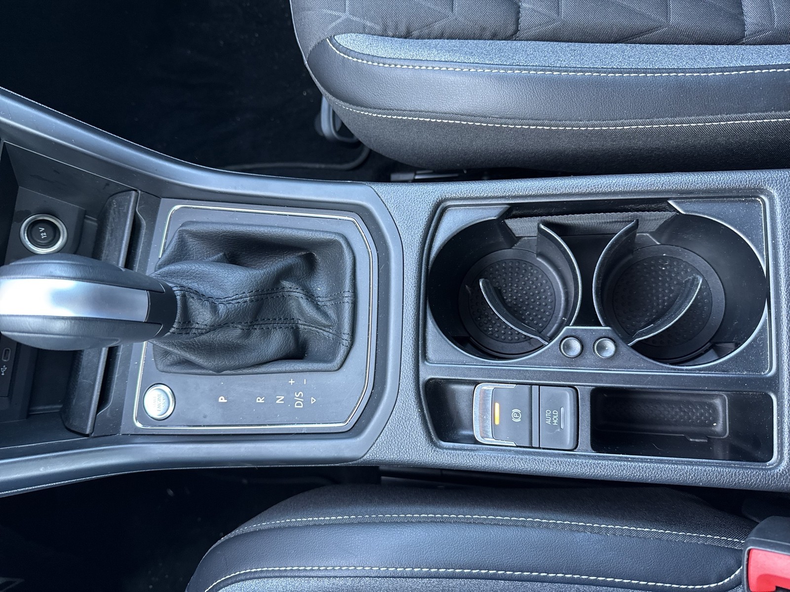 Volkswagen Touran 2.0 GOAL 7SITZE AHK ACC E-KLAPPE NAVI