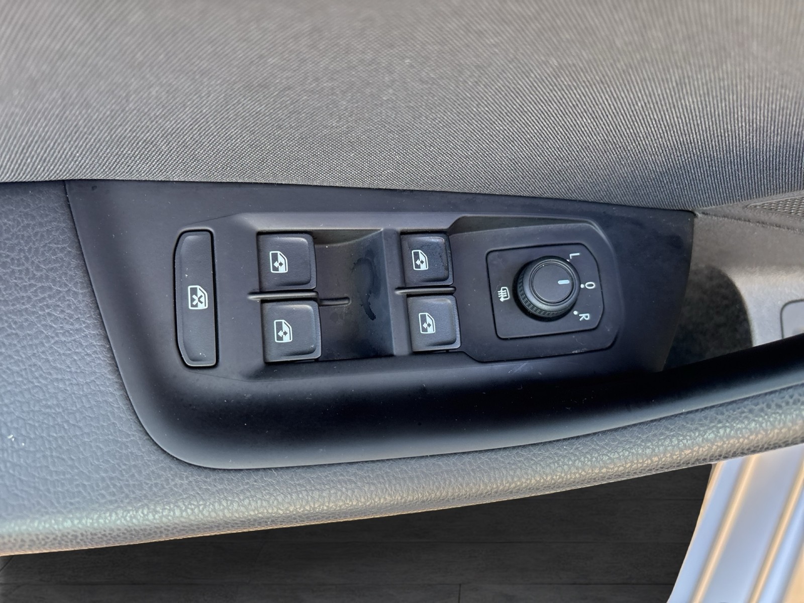 Volkswagen Passat Variant 2.0 BUSINESS STANDHZ CAM ACC NAVI