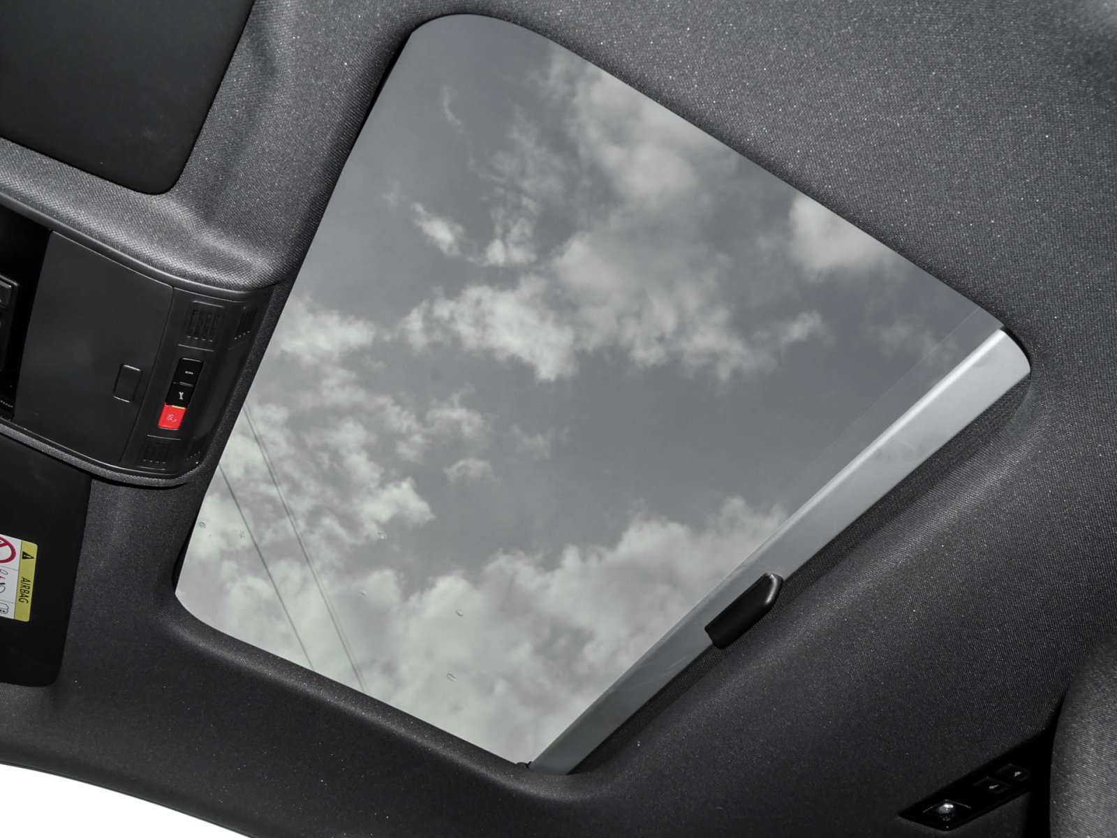 Volkswagen Polo 1.0 R-LINE DSG PANO CAM NAVI