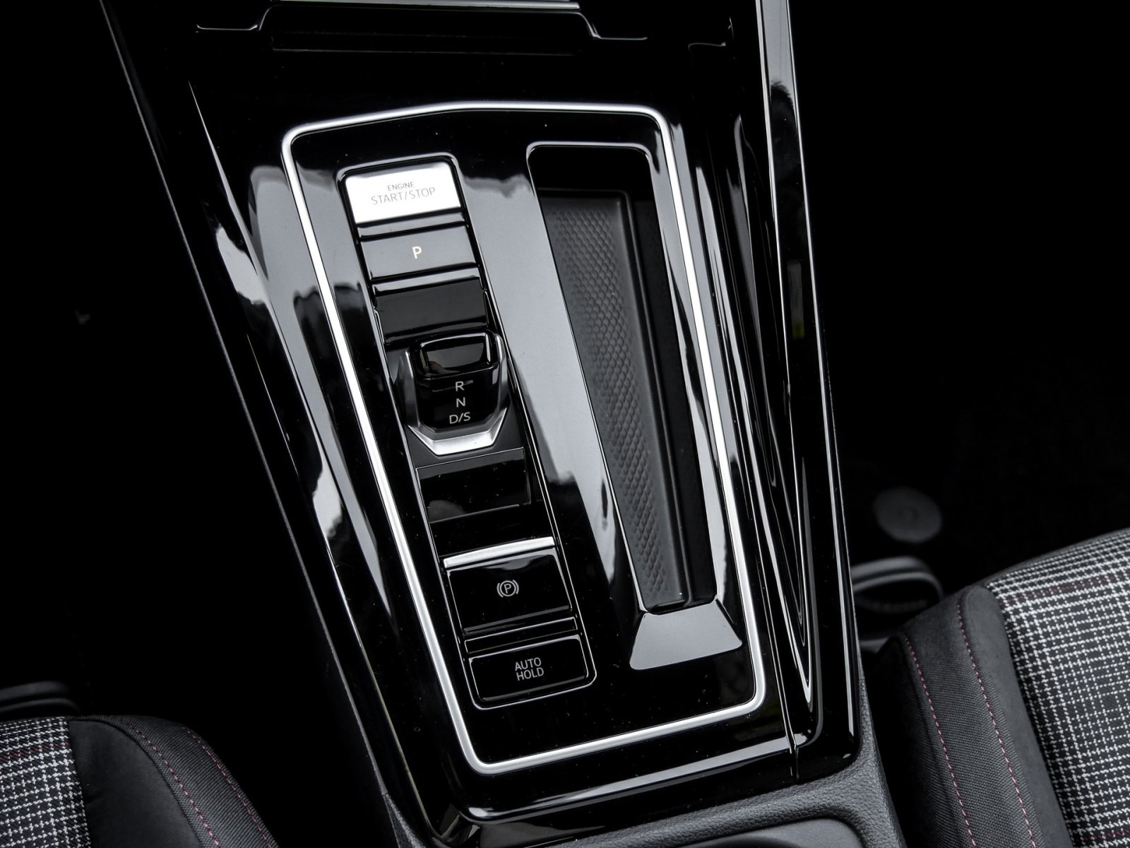 Volkswagen Golf GTI HARMANKARDON BLACKSTYLE 360CAM