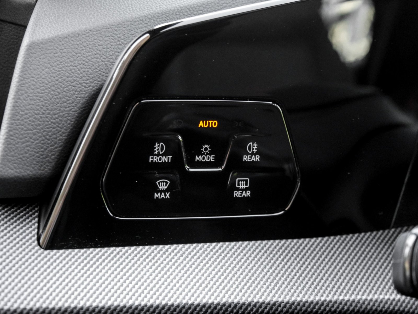 Volkswagen Golf GTI HARMANKARDON BLACKSTYLE 360CAM