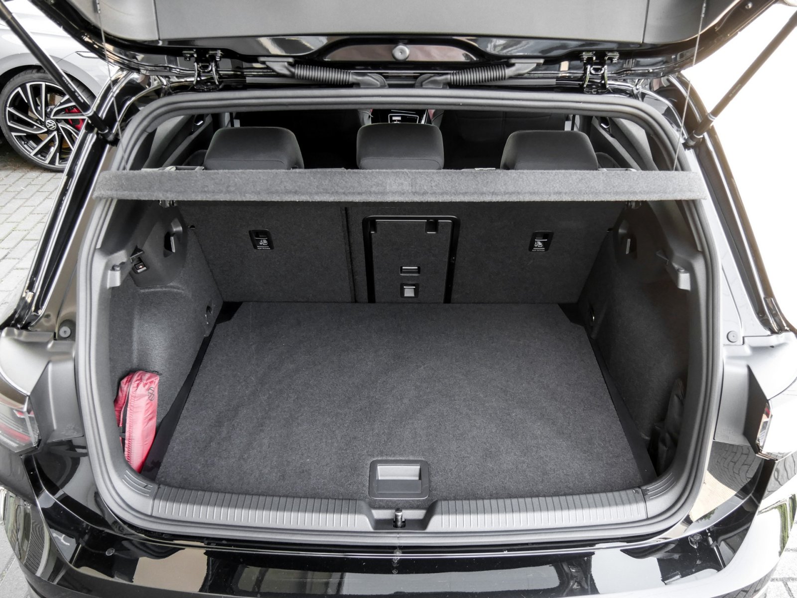 Volkswagen Golf GTI HARMANKARDON BLACKSTYLE 360CAM