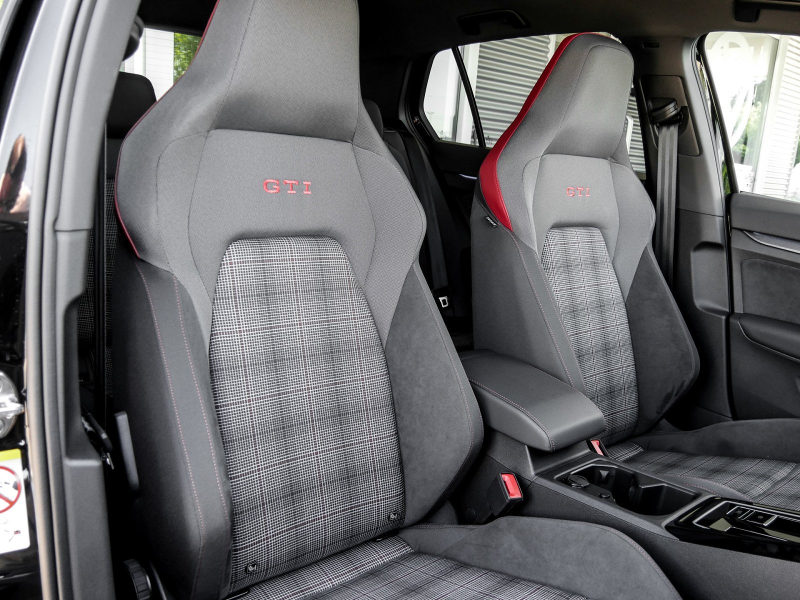 Volkswagen Golf GTI HARMANKARDON BLACKSTYLE 360CAM