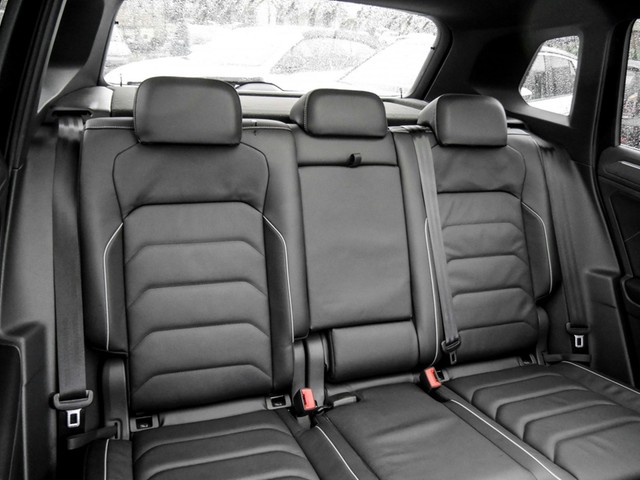 Volkswagen Tiguan 1.4 HYBRID R-LINE BLACK STYLE LEDER PANO